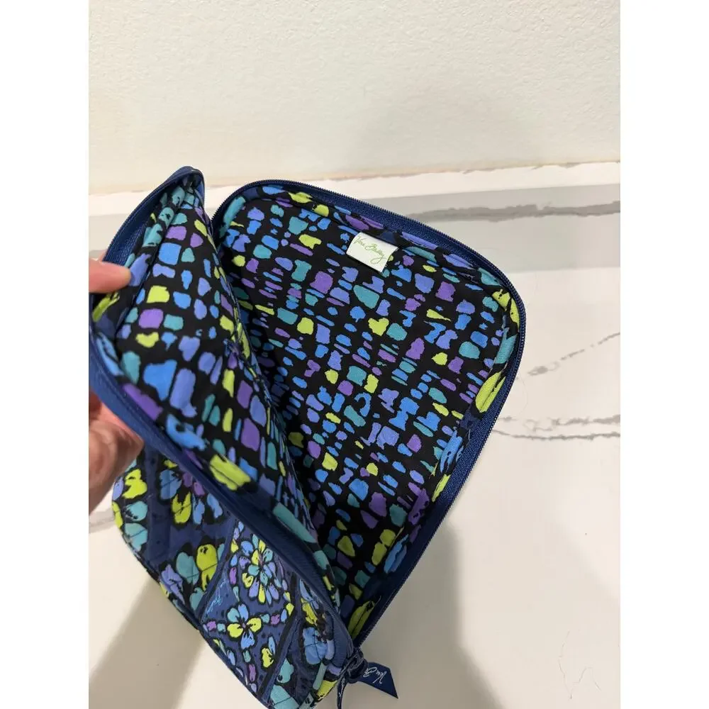 Vera Bradley Indigo Pop Quilted Medium iPad Ereader Tech Organizer Case Zip